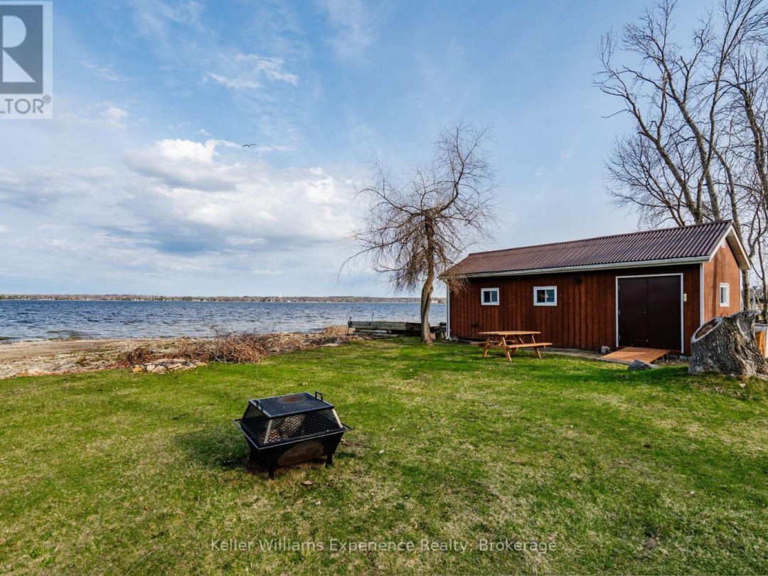 81 SILVER BIRCH CRESCENT, Georgian Bay