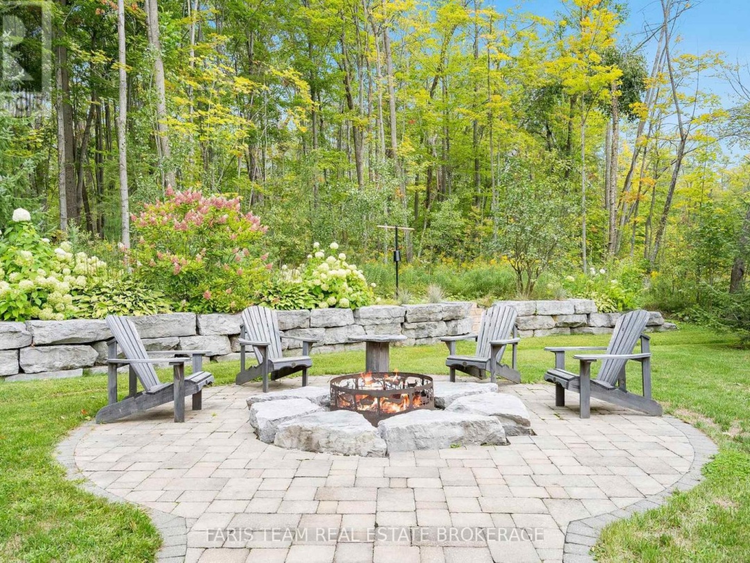 1559 RIMKEY CRESCENT, 