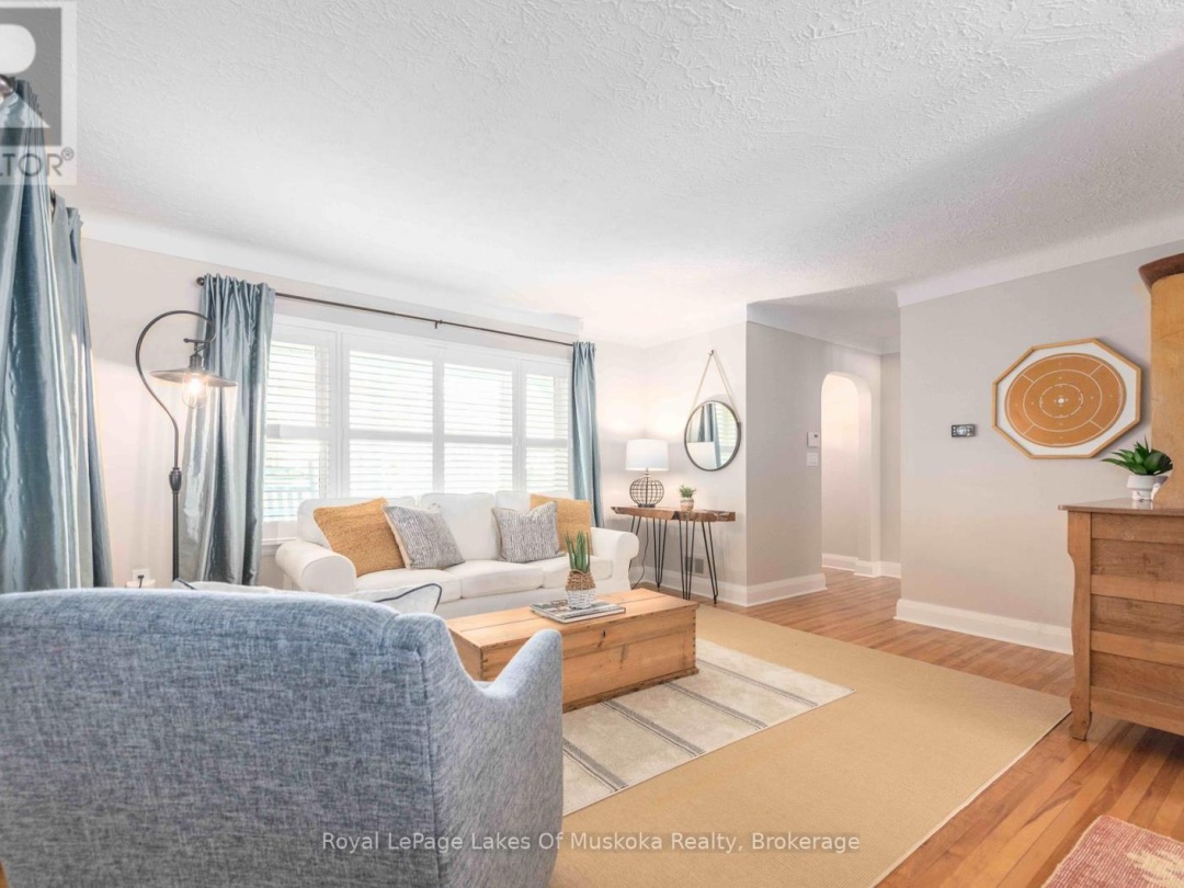9 MOUNTVIEW AVENUE, 