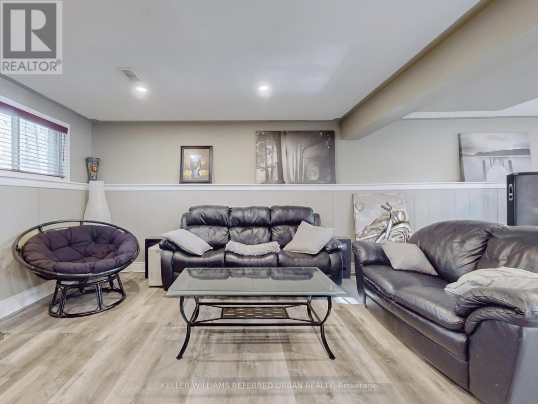 30 TRENT RIVER ROAD N, 