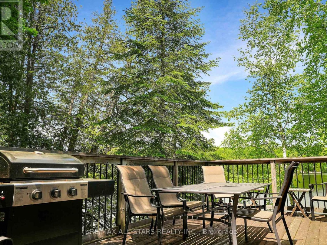 1233 CRYSTAL LAKE ROAD, Crystal Lake