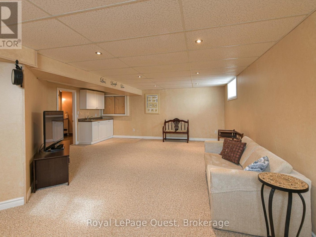 4662 ZACHARY CRESCENT, Ramara (Atherley)