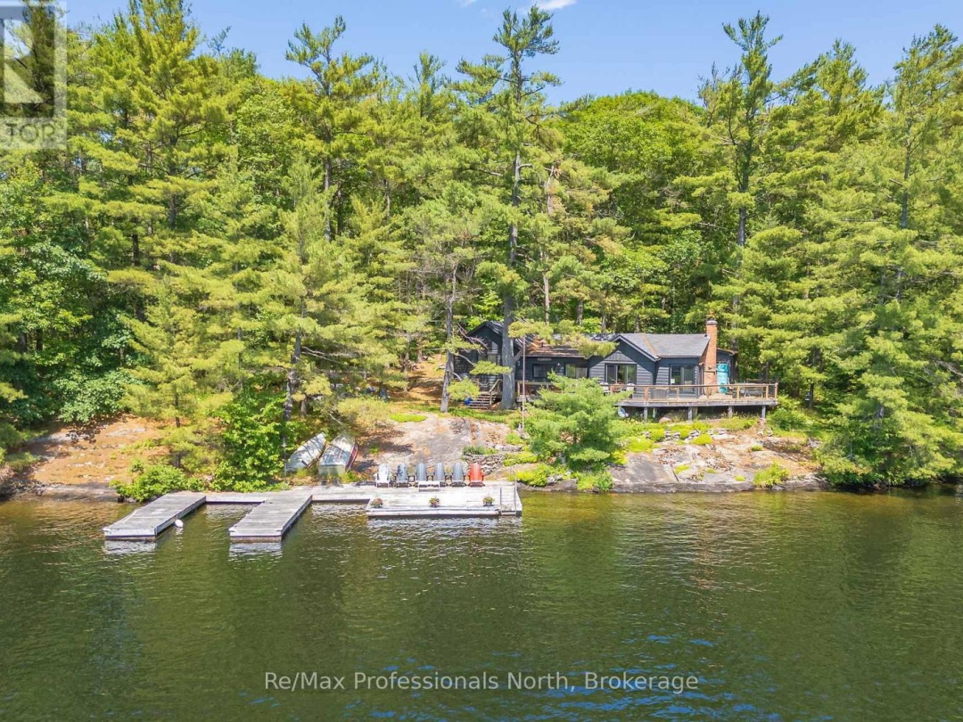 61 ISLAND 26LM ISLAND, 