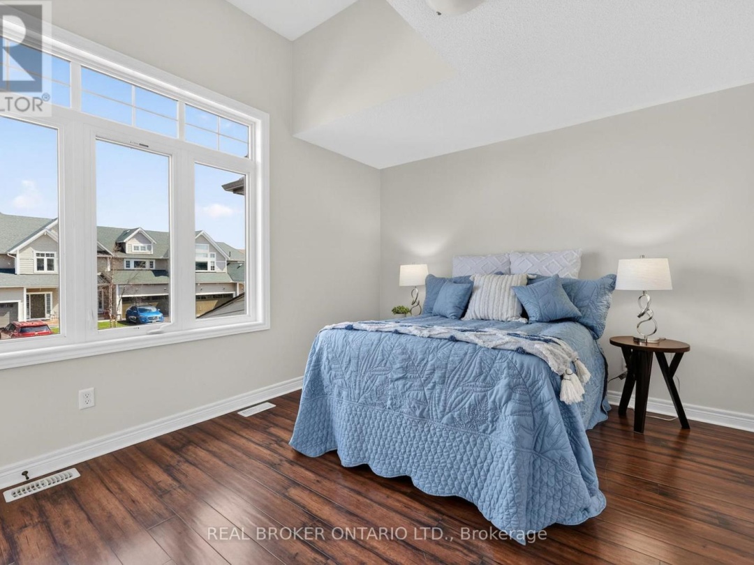12 MASTERS CRESCENT, Georgian Bay