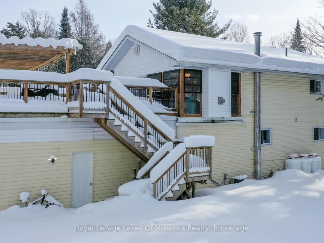 256 WOODLAND DRIVE, Huntsville (Chaffey)