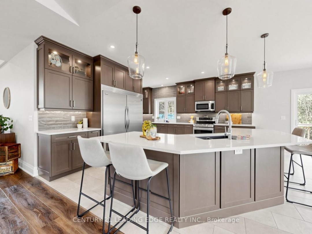99 KAGAWONG ROAD, Kawartha Lakes (Fenelon)