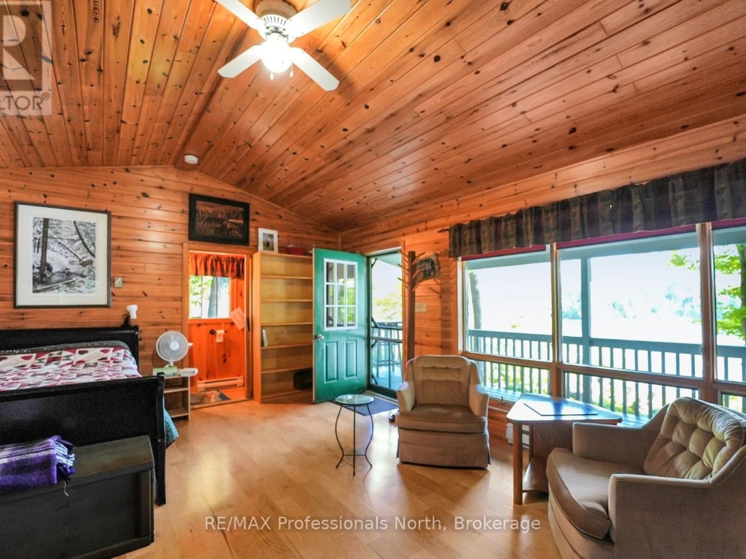 2718 WILKINSON ROAD, Kennisis Lake