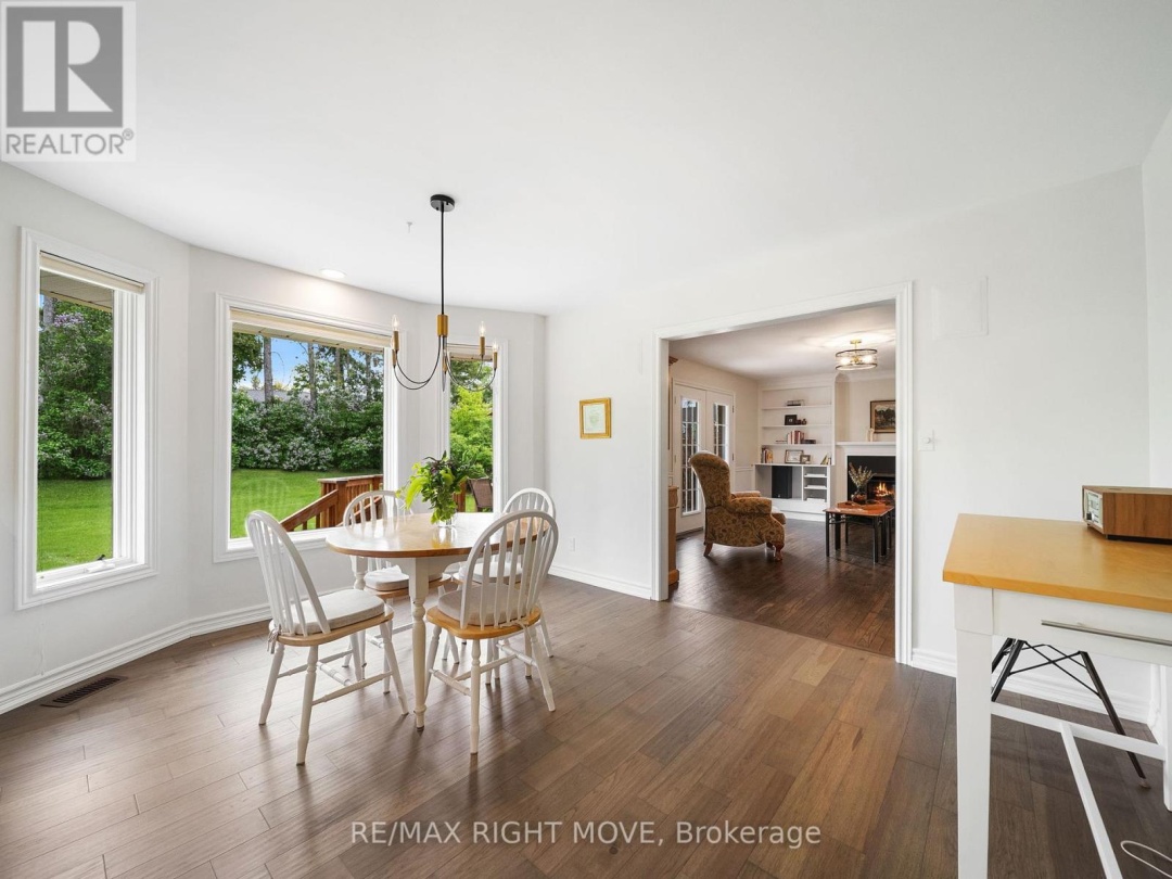 1998 VOYAGEUR CIRCLE, Severn