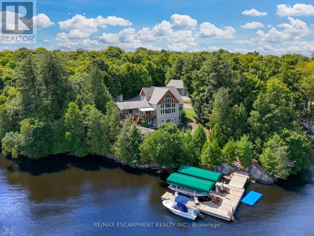 36 MANITOUWABING ESTATES ROAD, Manitouwabing Lake