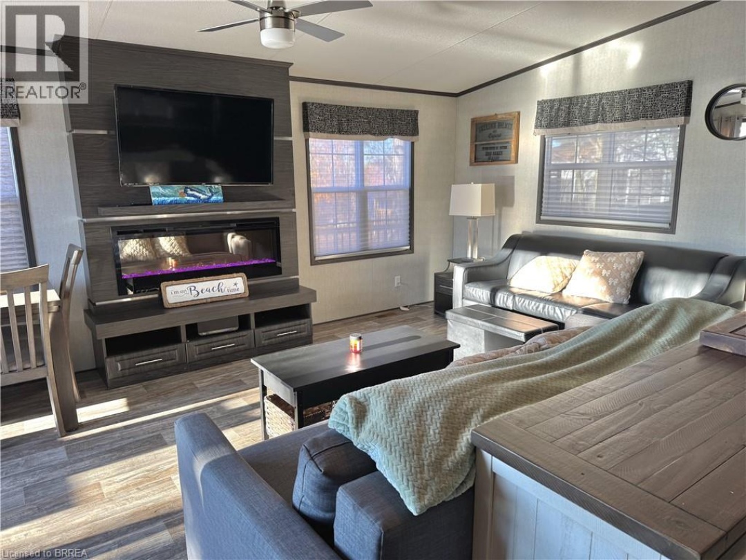 1336 SOUTH MORRISON LAKE Road Unit# 23 Riverside, Kilworthy