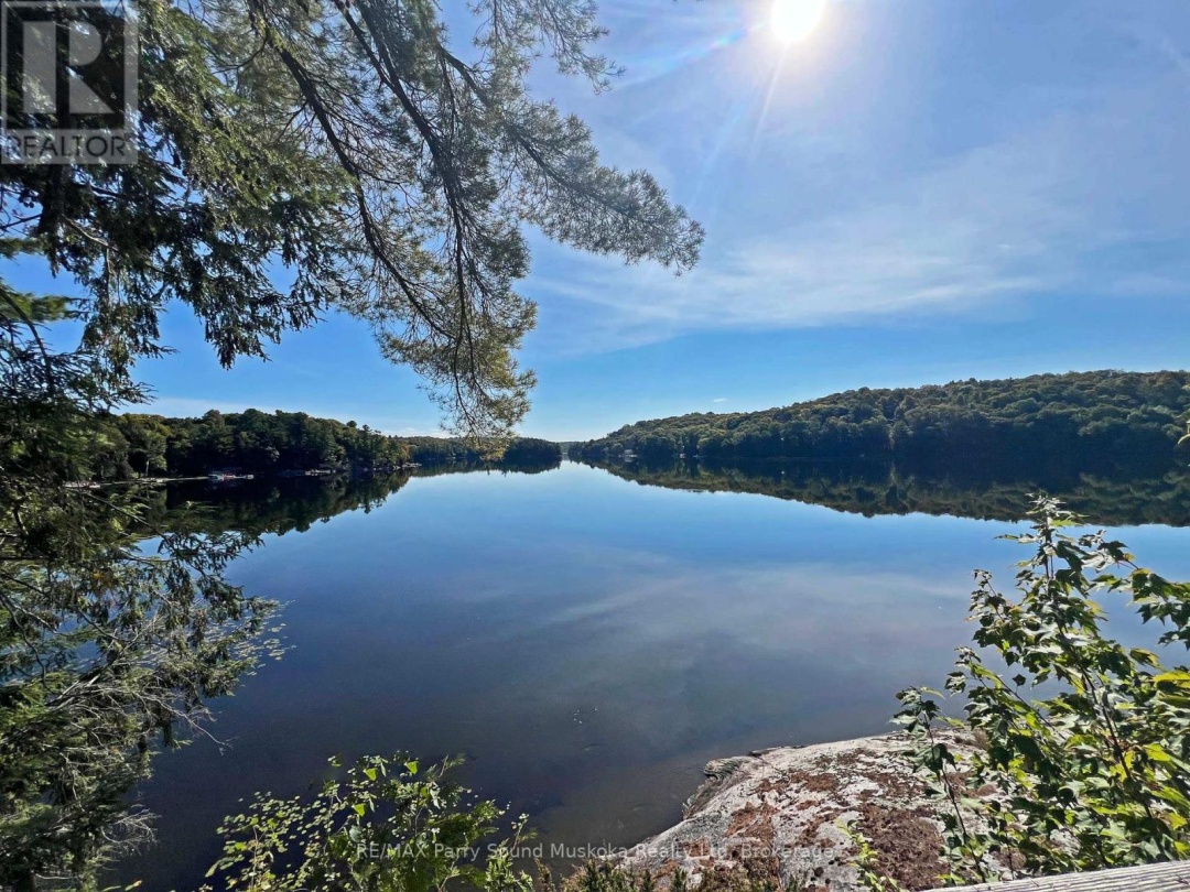 24A ROCCO'S LANE, Horseshoe Lake
