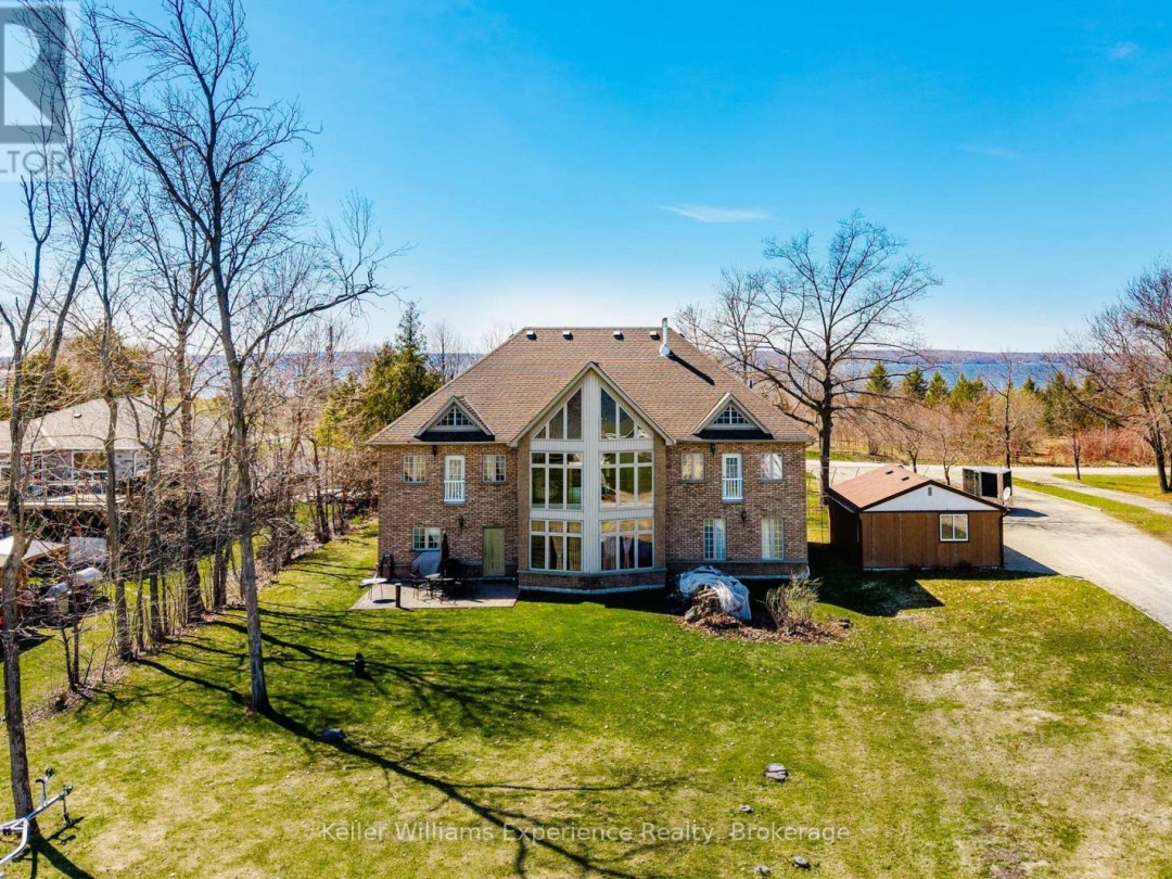 81 SILVER BIRCH CRESCENT, Georgian Bay