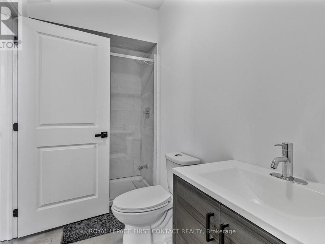 3075 ORION BOULEVARD, 