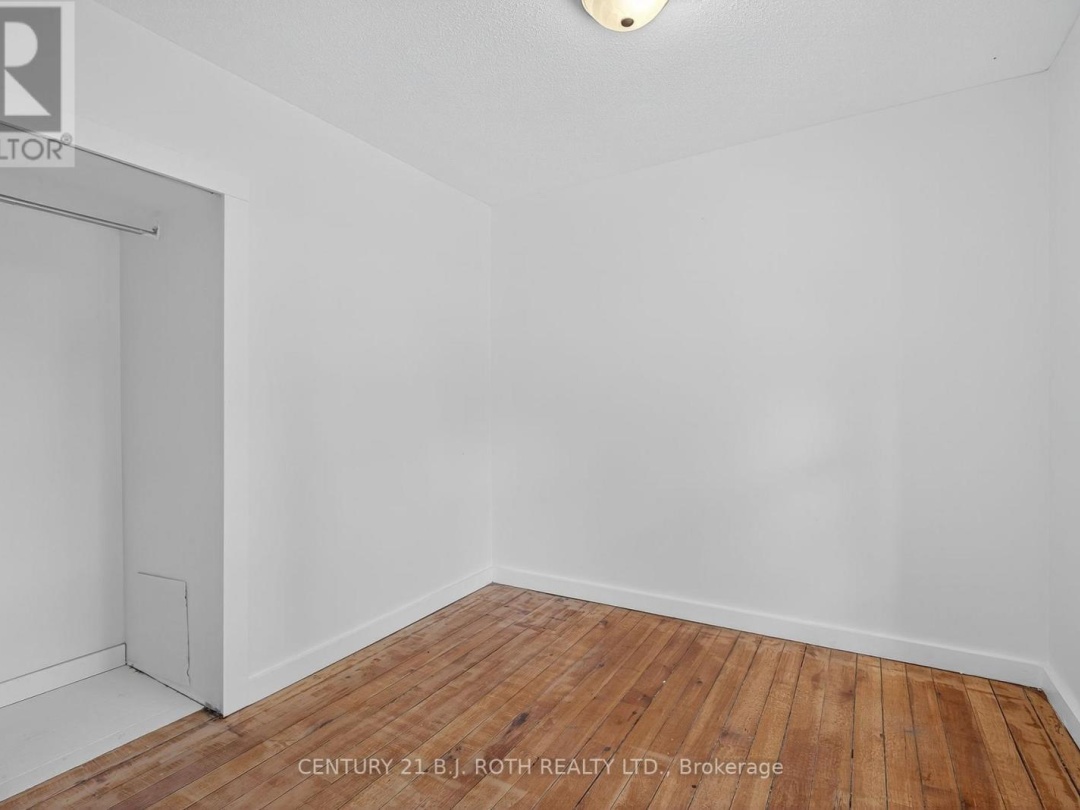 153 LACLIE STREET, 
