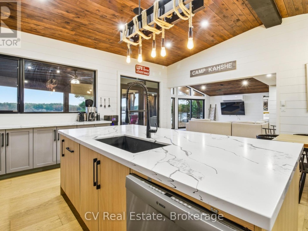 1069 WHITE EAGLE ROAD, Kahshe Lake