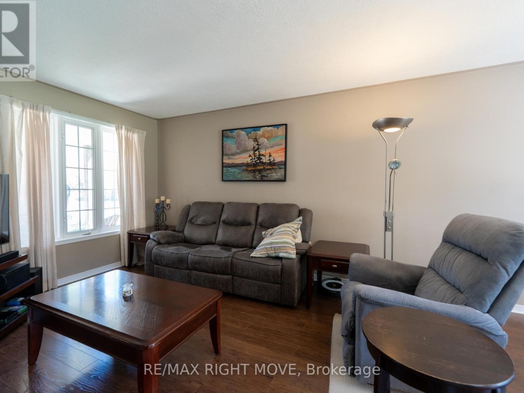 147 JULIA CRESCENT, 
