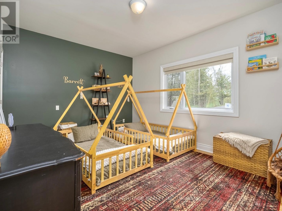 191 PIRATES GLEN DRIVE E, Pigeon Lake