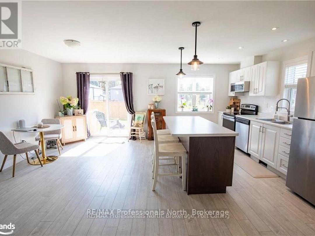 40 NICOLE PARK PLACE, Bracebridge (Macaulay)