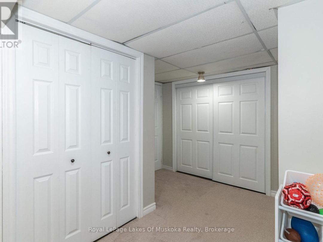 220 ALEXANDER STREET, Gravenhurst (Muskoka (S))