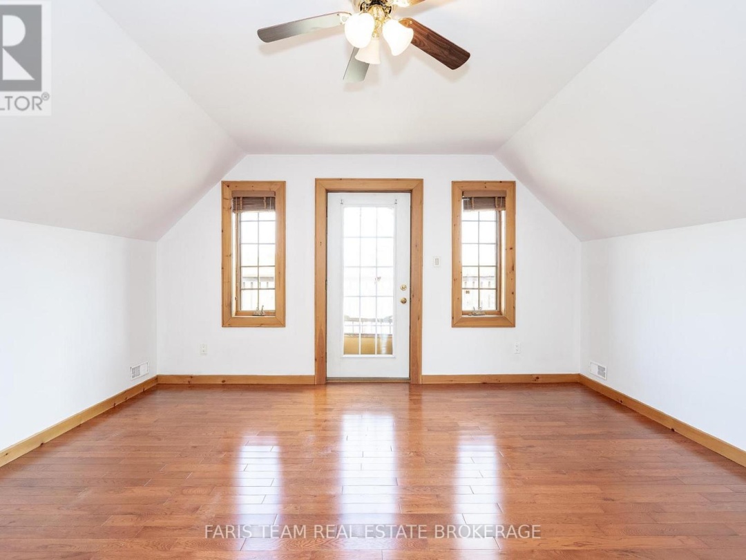 1309 LAUGHLIN FALLS ROAD, 