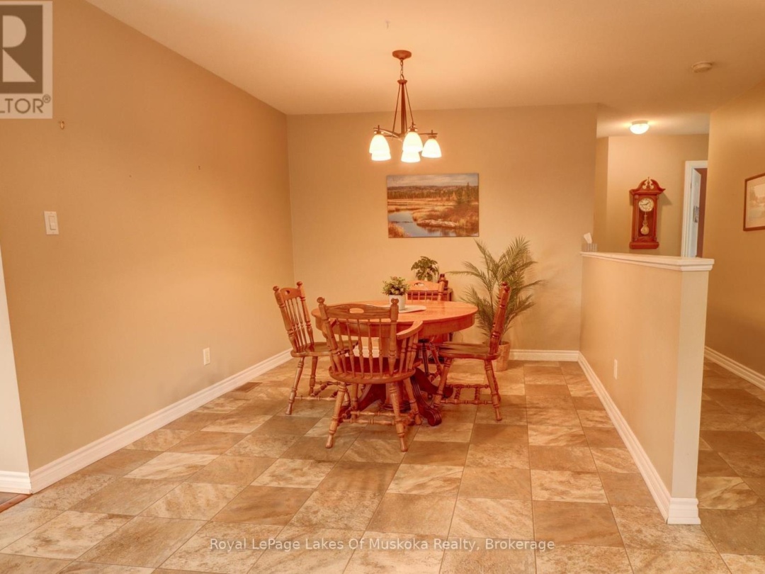 106 - 31 DAIRY LANE, Muskoka River