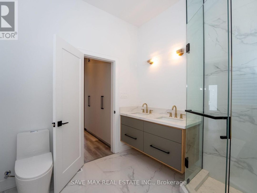 3775 SUNBANK CRESCENT, 