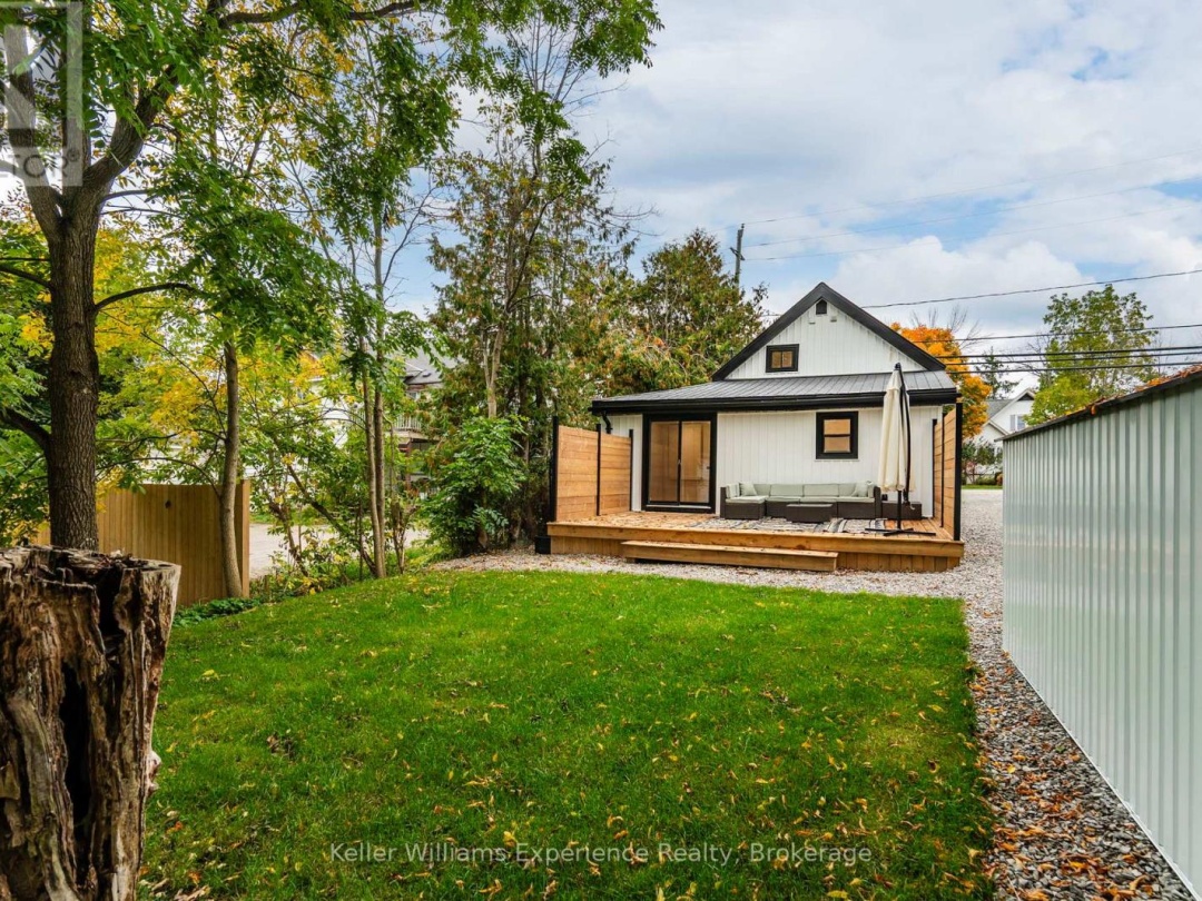 3355 MUSKOKA STREET, Severn (Washago)