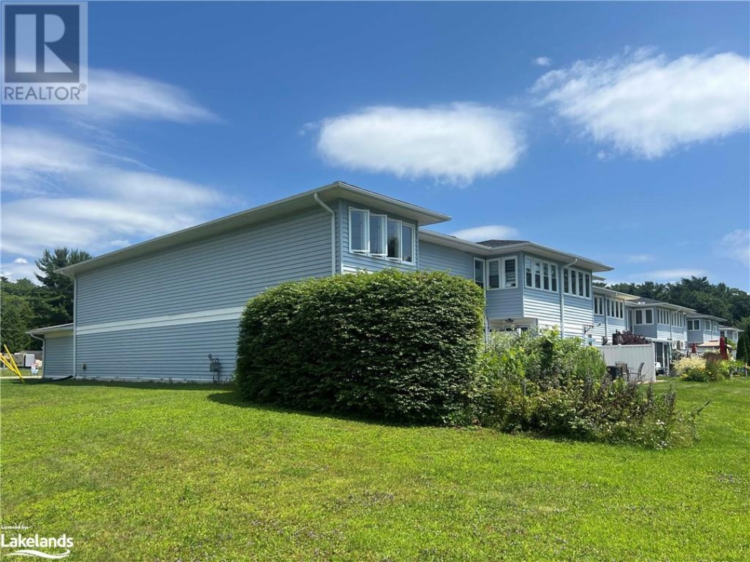 2 Georgian Bay Avenue, Parry Sound