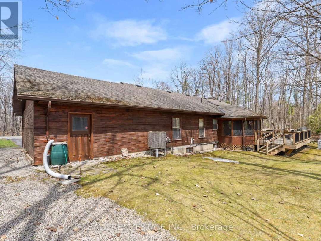 48 STANLEY DRIVE, Kawartha Lakes (Fenelon Falls)