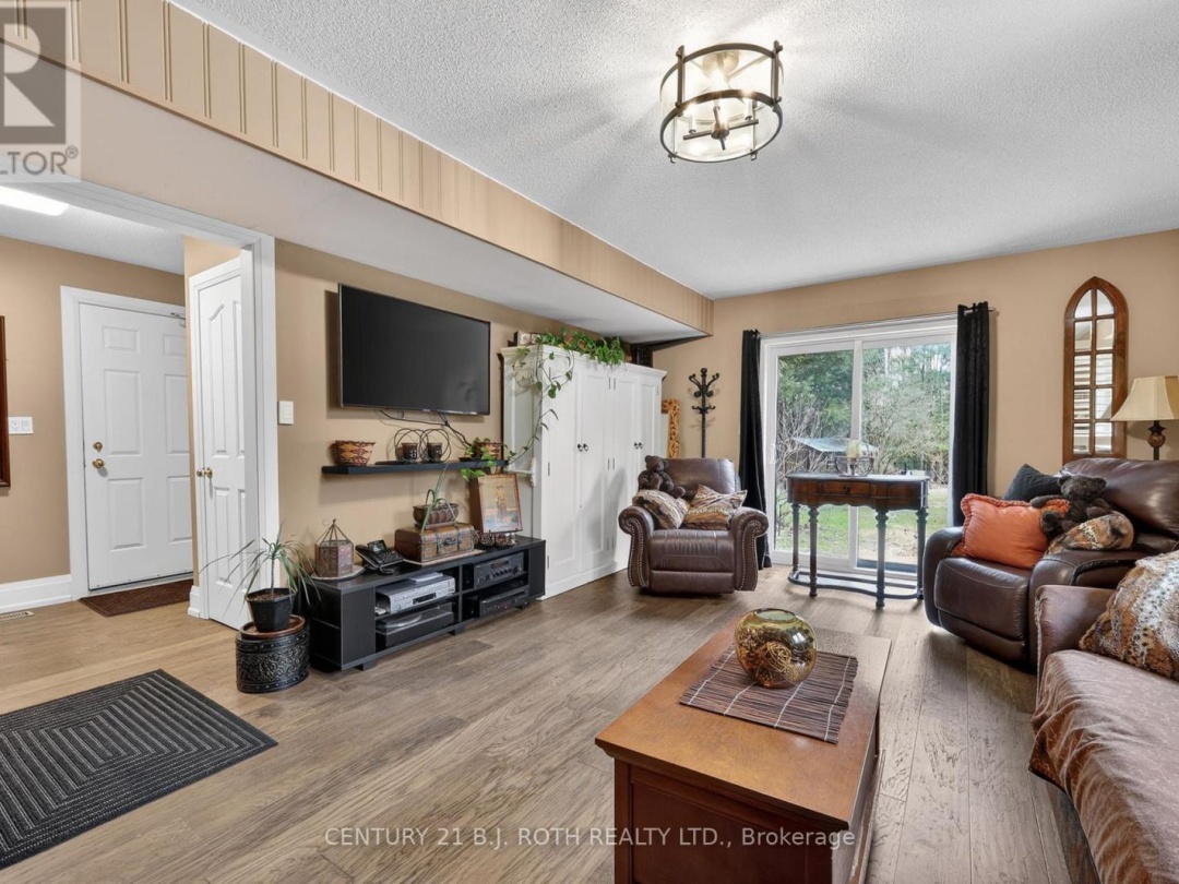 4737 12 LINE N, Oro-Medonte