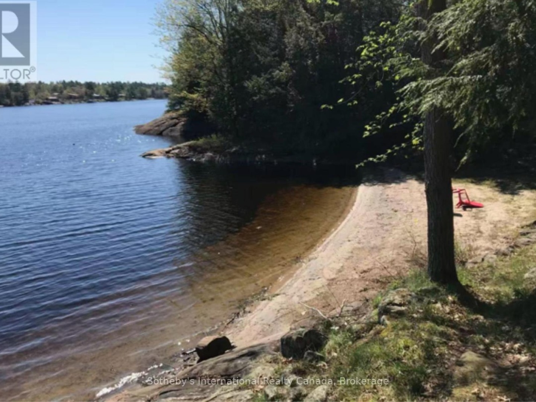 88 CAUSEWAY ROAD, Gibson Lake