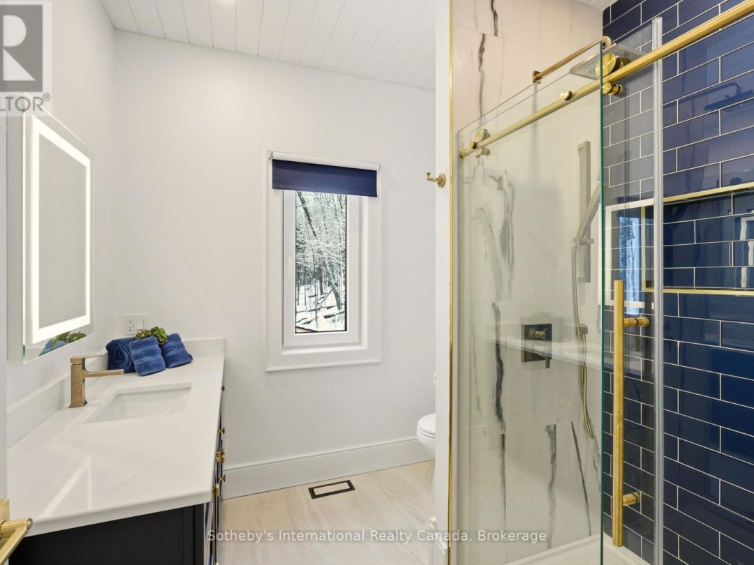 2435 RAVENSCLIFFE ROAD, Huntsville (Stisted)