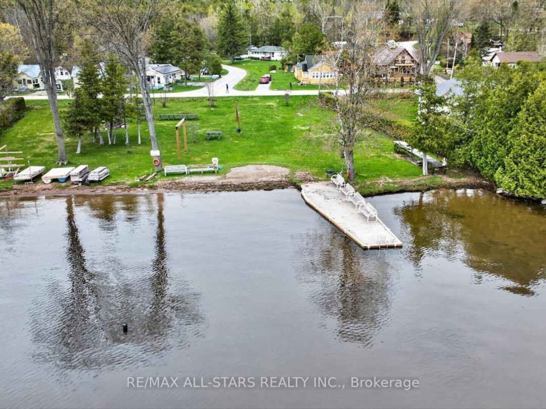 2 ELDER STREET, Sturgeon Lake