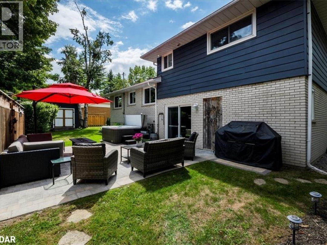 204 PARK Street, 