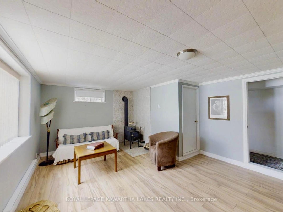 92 ALSOPS BEACH ROAD, Lake Simcoe