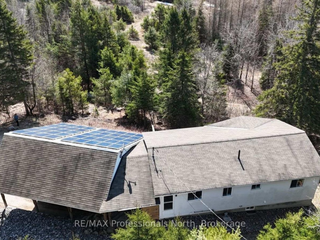 10916 HIGHWAY 503 HIGHWAY, Highlands East (Glamorgan)