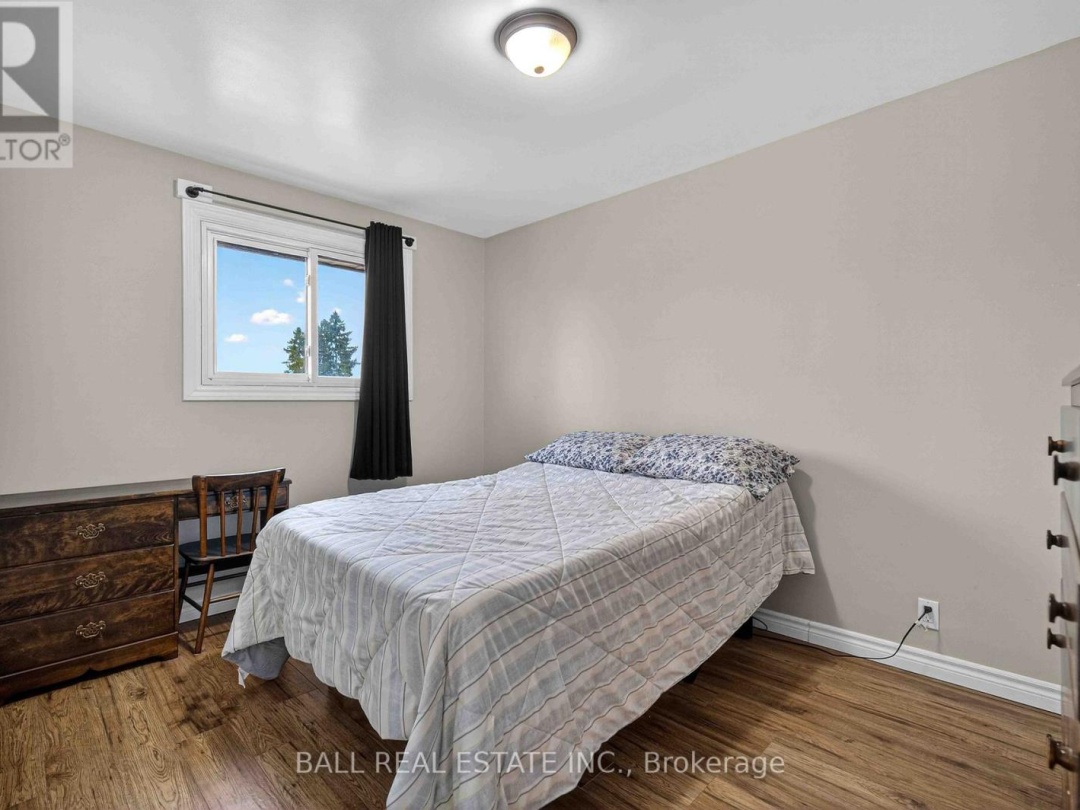 166 VICTORIA DRIVE, Sturgeon Lake