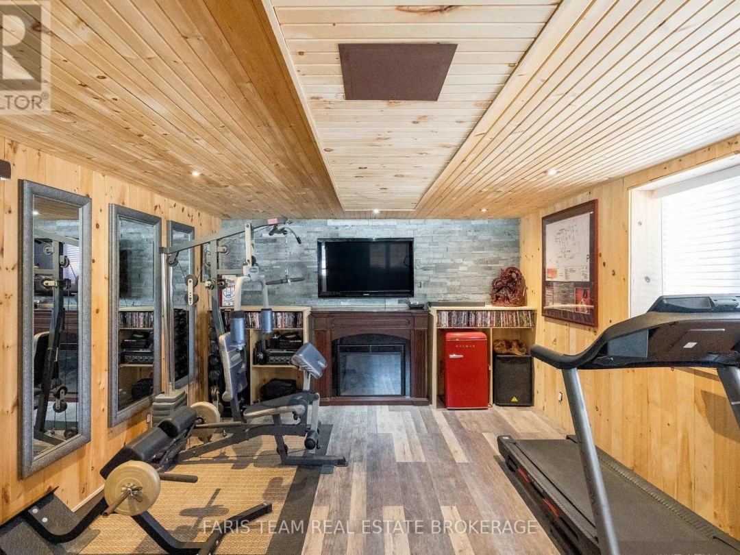 2988 FESSERTON SIDE ROAD, 