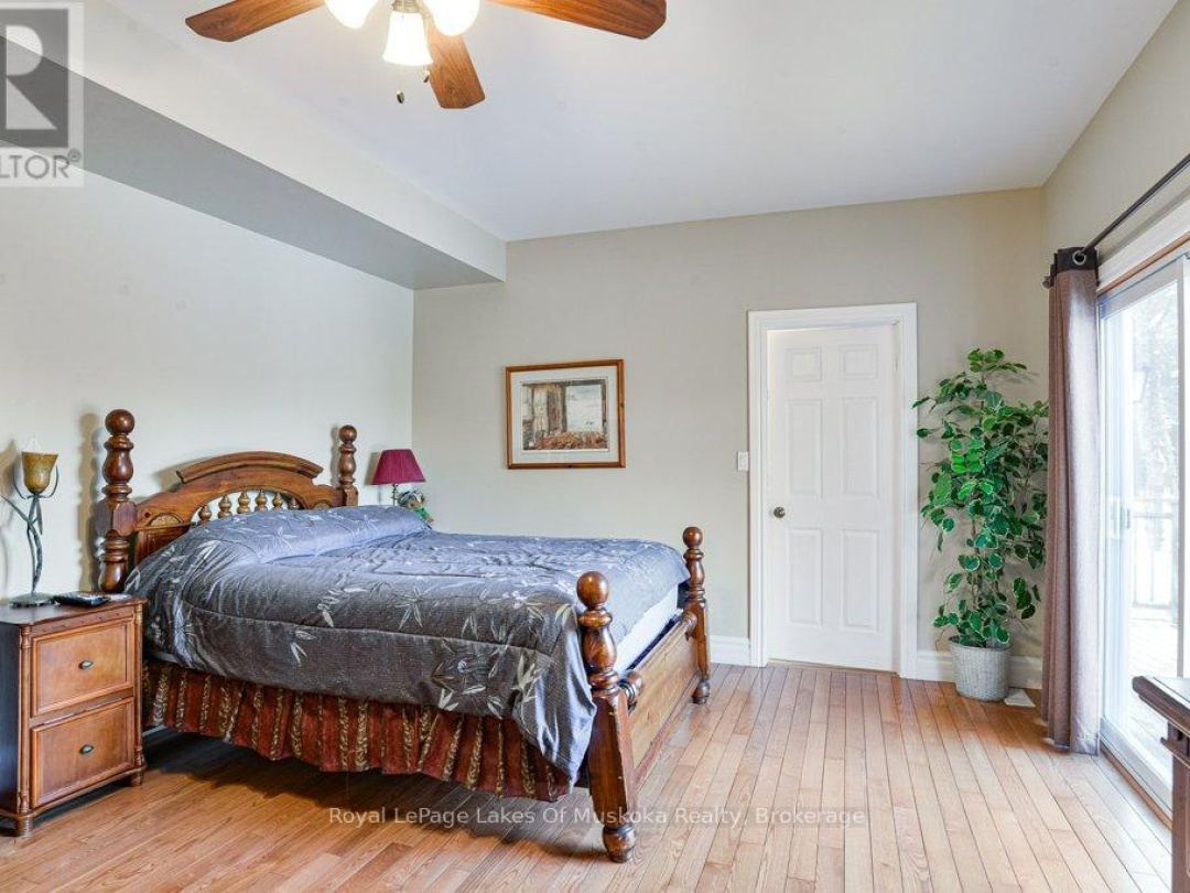 2411 HWY. 118 E. HIGHWAY, Bracebridge (Draper)