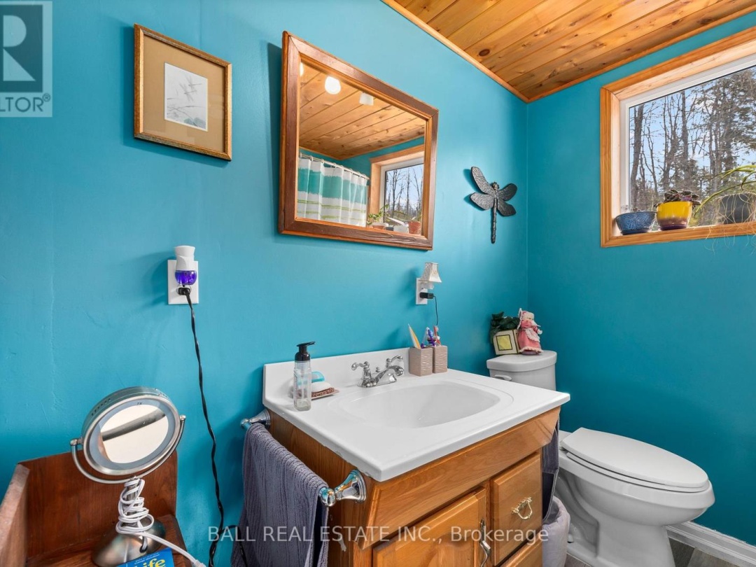 1561 CRYSTAL LAKE ROAD, Crystal Lake