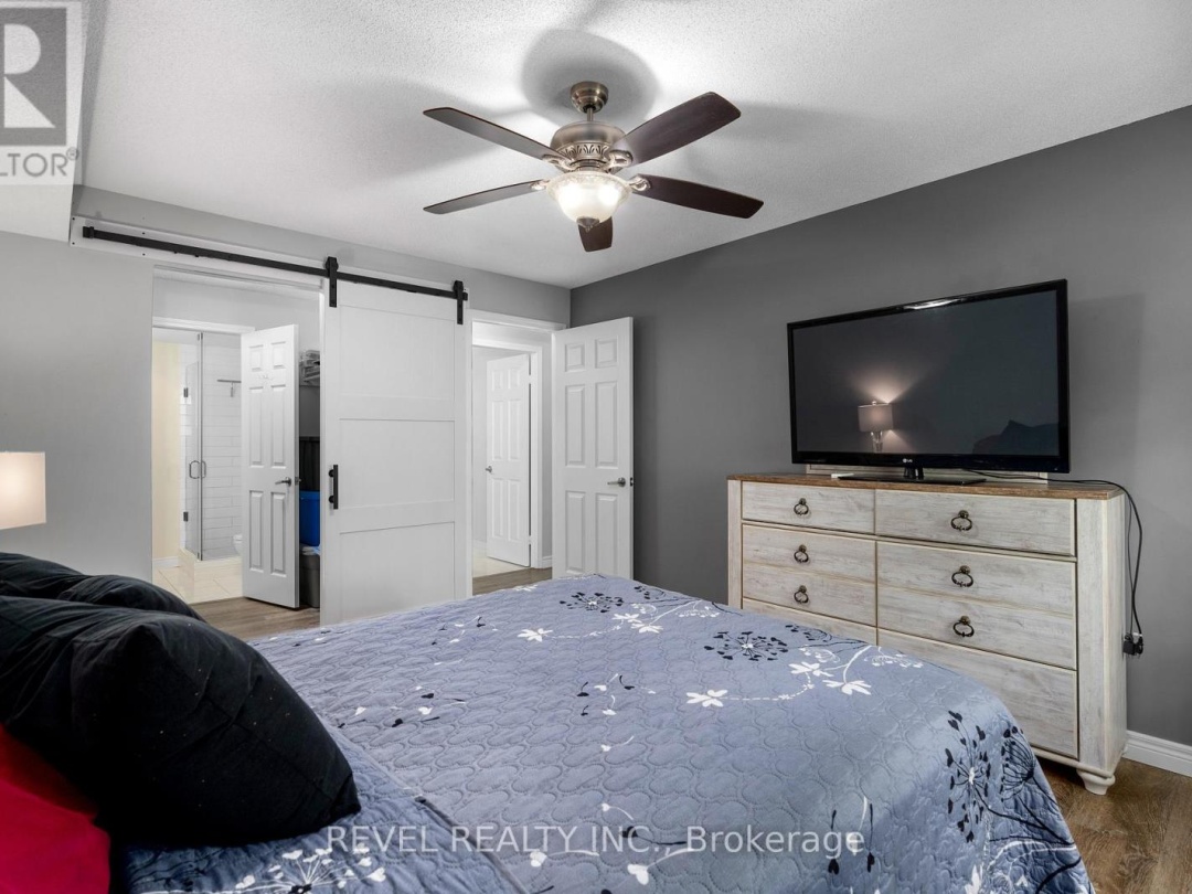 306 - 107 BOND STREET, 