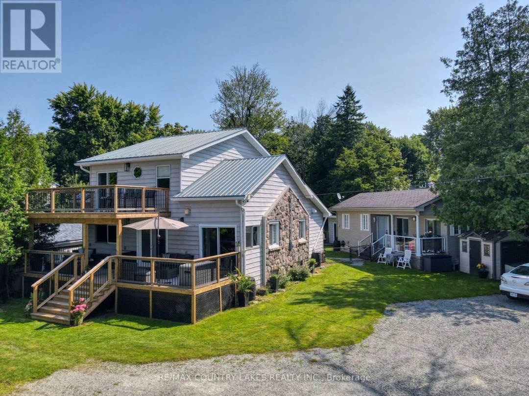 104 THE STEPS ROAD, 