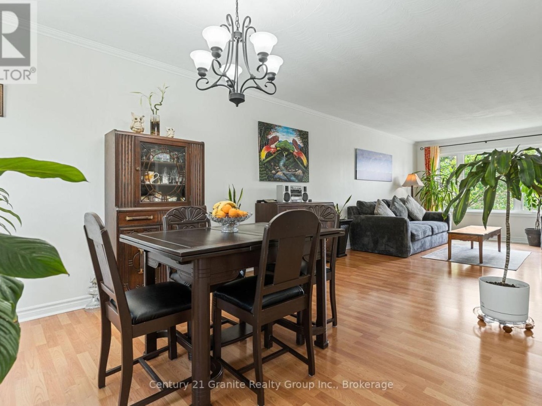 4 BIRCH CRESCENT, 