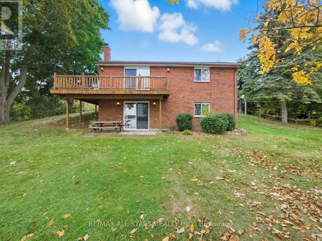 94 PLUM POINT LANE, Lake Scugog