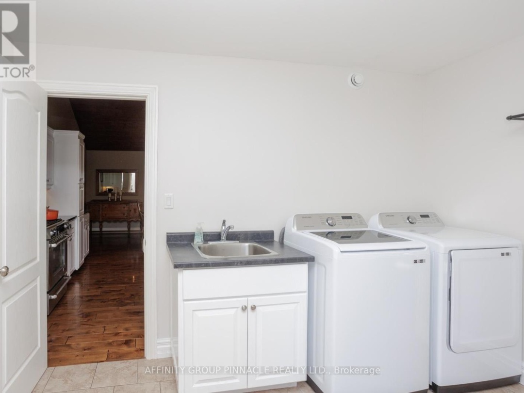210 MOORINGS DRIVE, Burnt River