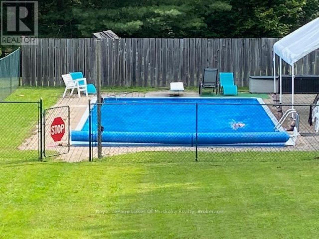 574 RAVENSCLIFFE ROAD, Huntsville (Chaffey)