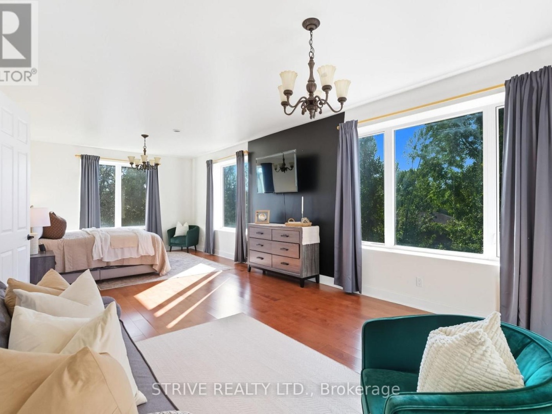 165 BAYSHORE DRIVE, Ramara