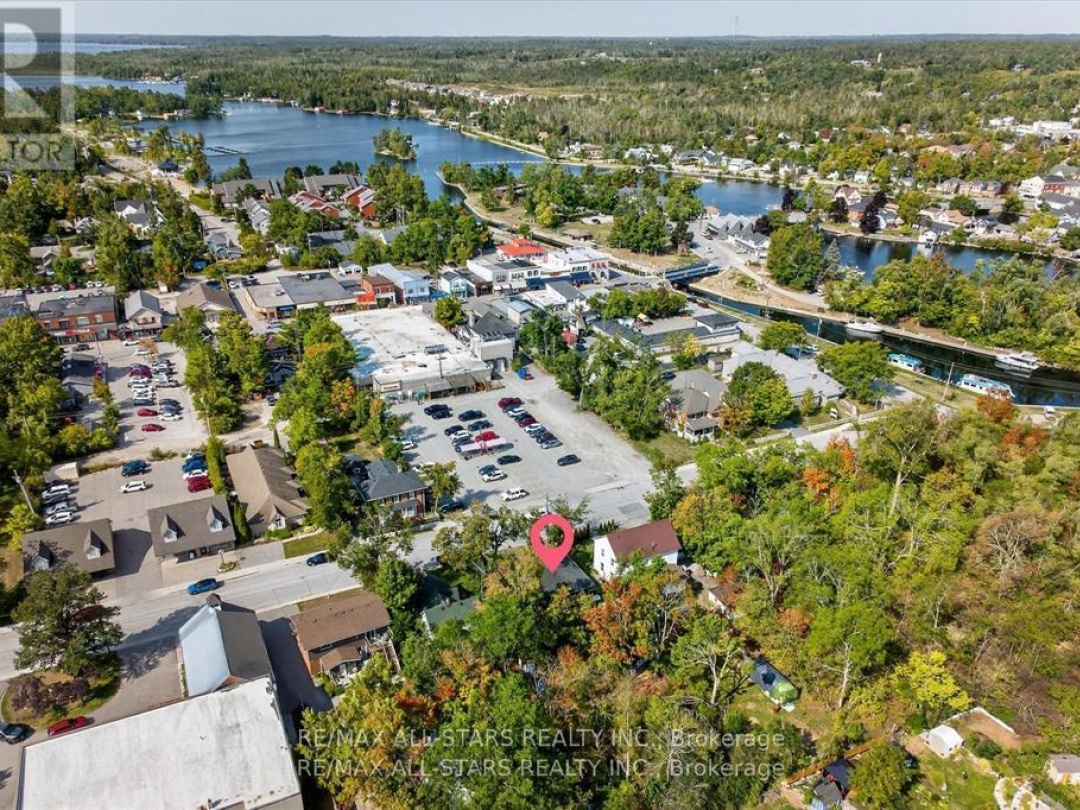 34 WILLIAM STREET, Kawartha Lakes (Bobcaygeon)