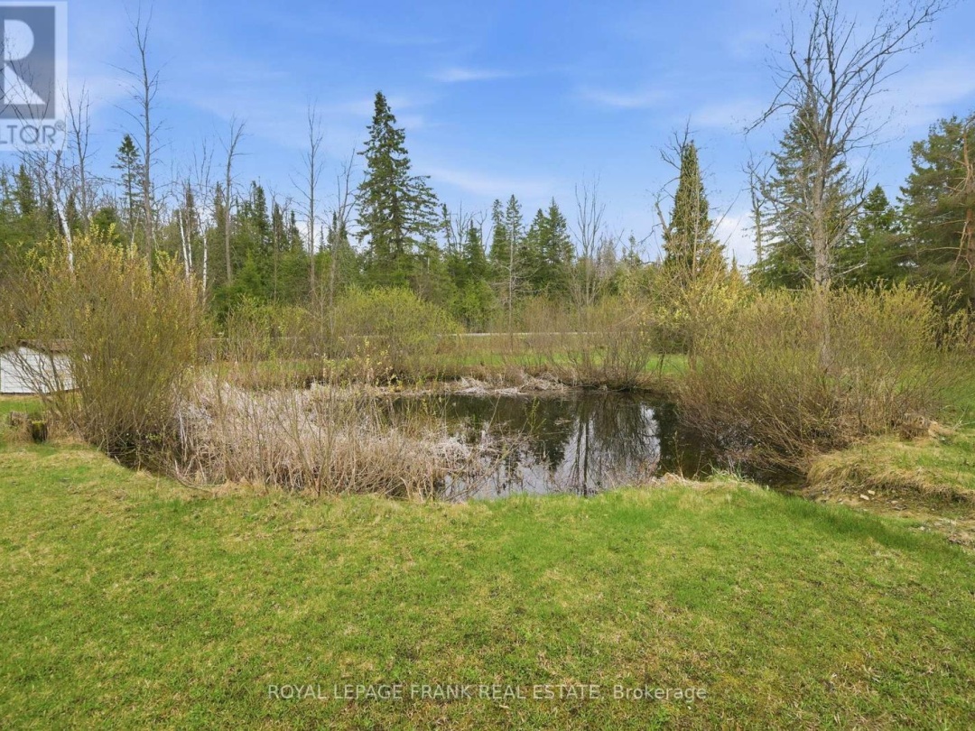 879 LINDEN VALLEY ROAD, Kawartha Lakes (Mariposa)