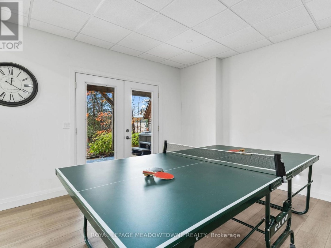1658 HOSPITALITY ROAD, South Lake